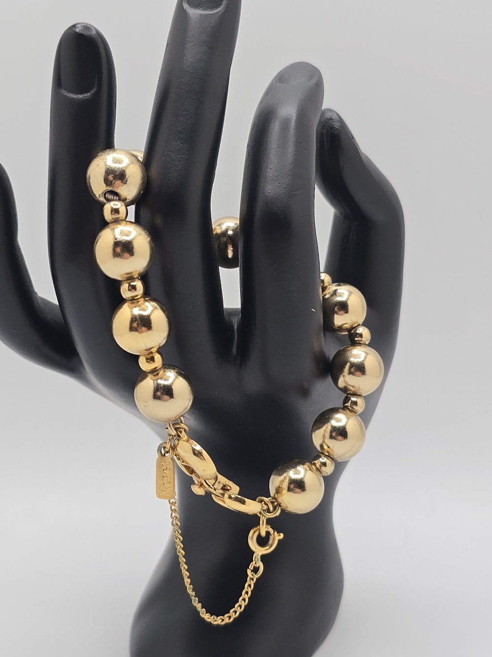 Vintage Monet Bracelet Beaded Gold Tone w/Safety Chain 6.75"